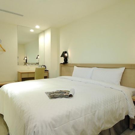 Bravo Hotel Taichung Luaran gambar