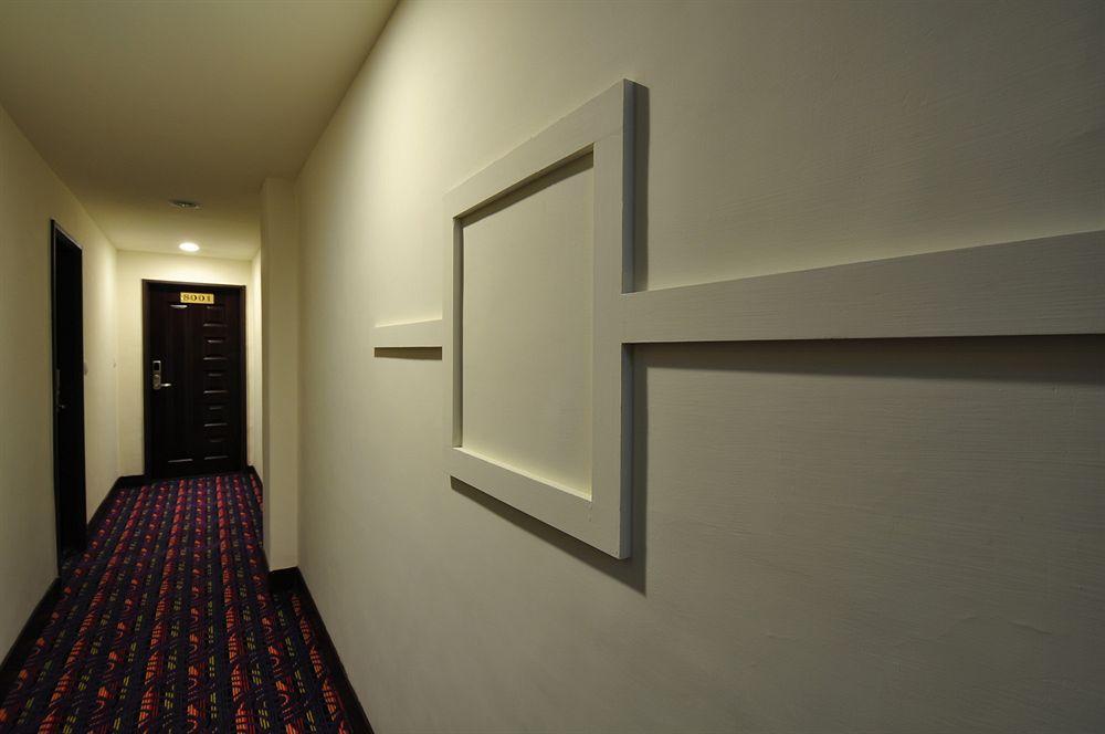 Bravo Hotel Taichung Luaran gambar