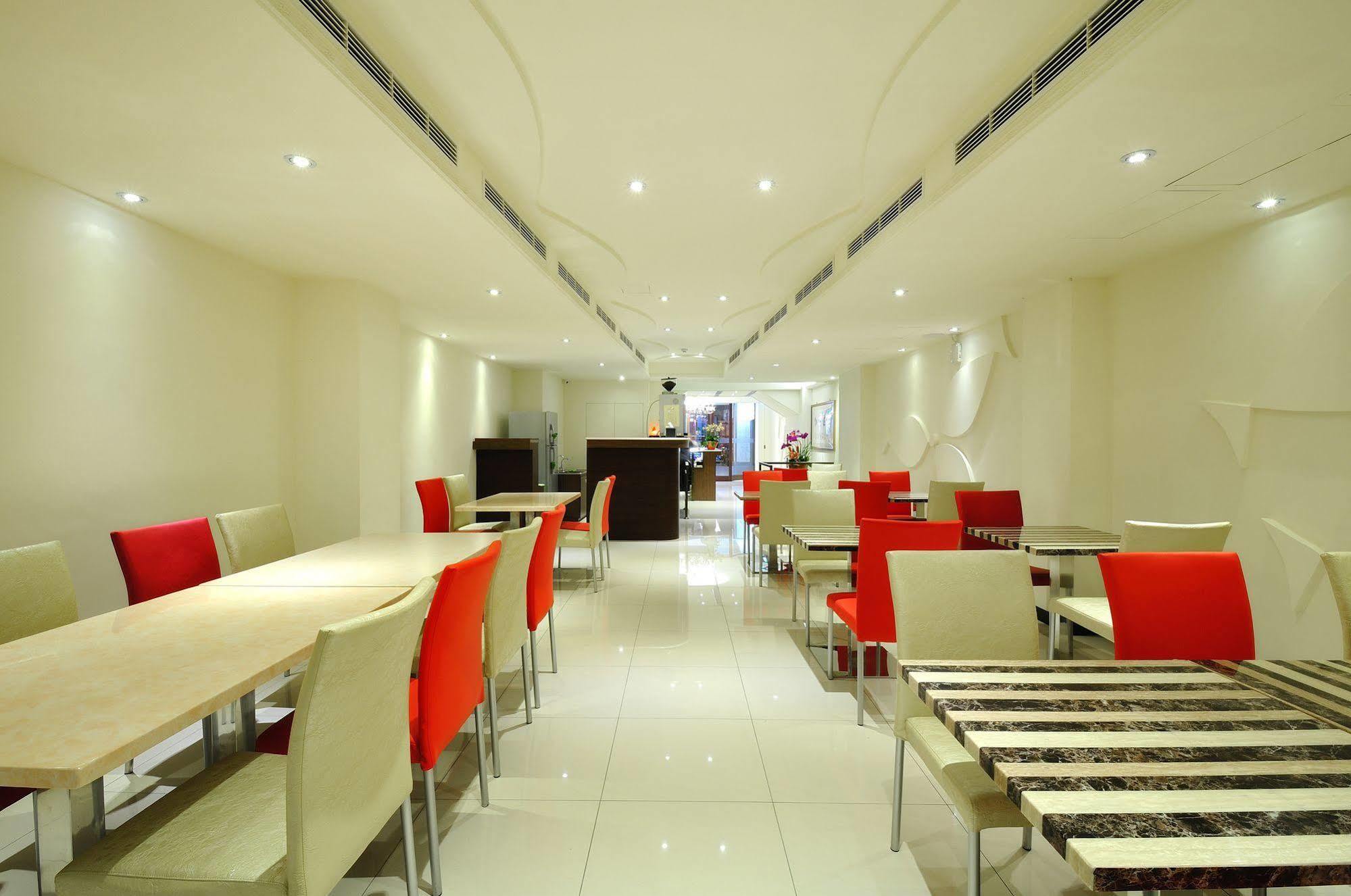 Bravo Hotel Taichung Luaran gambar