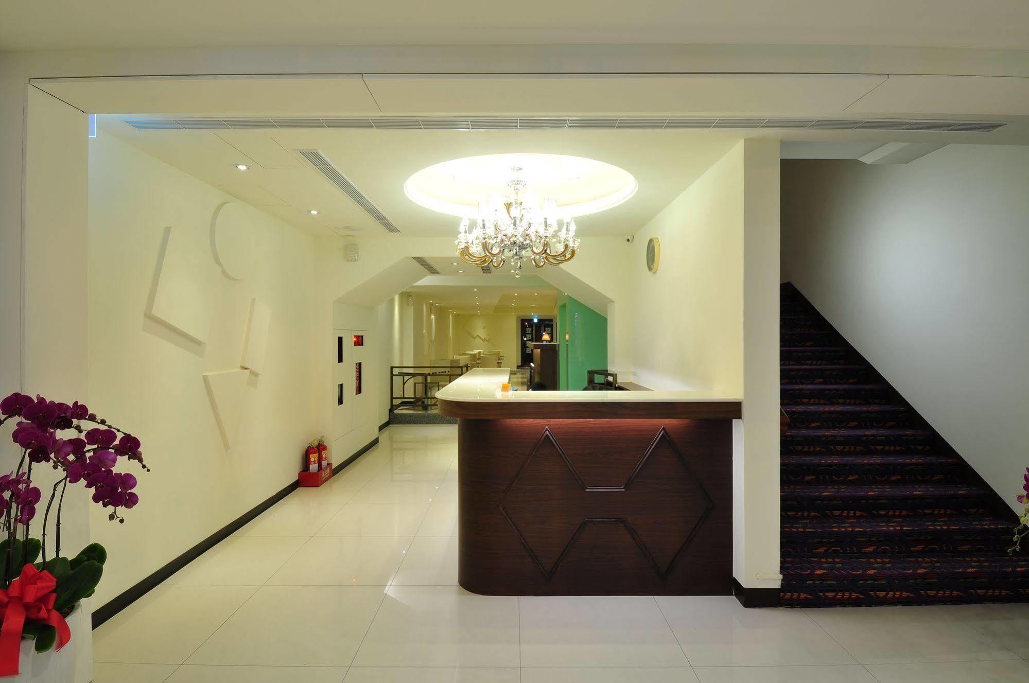 Bravo Hotel Taichung Luaran gambar