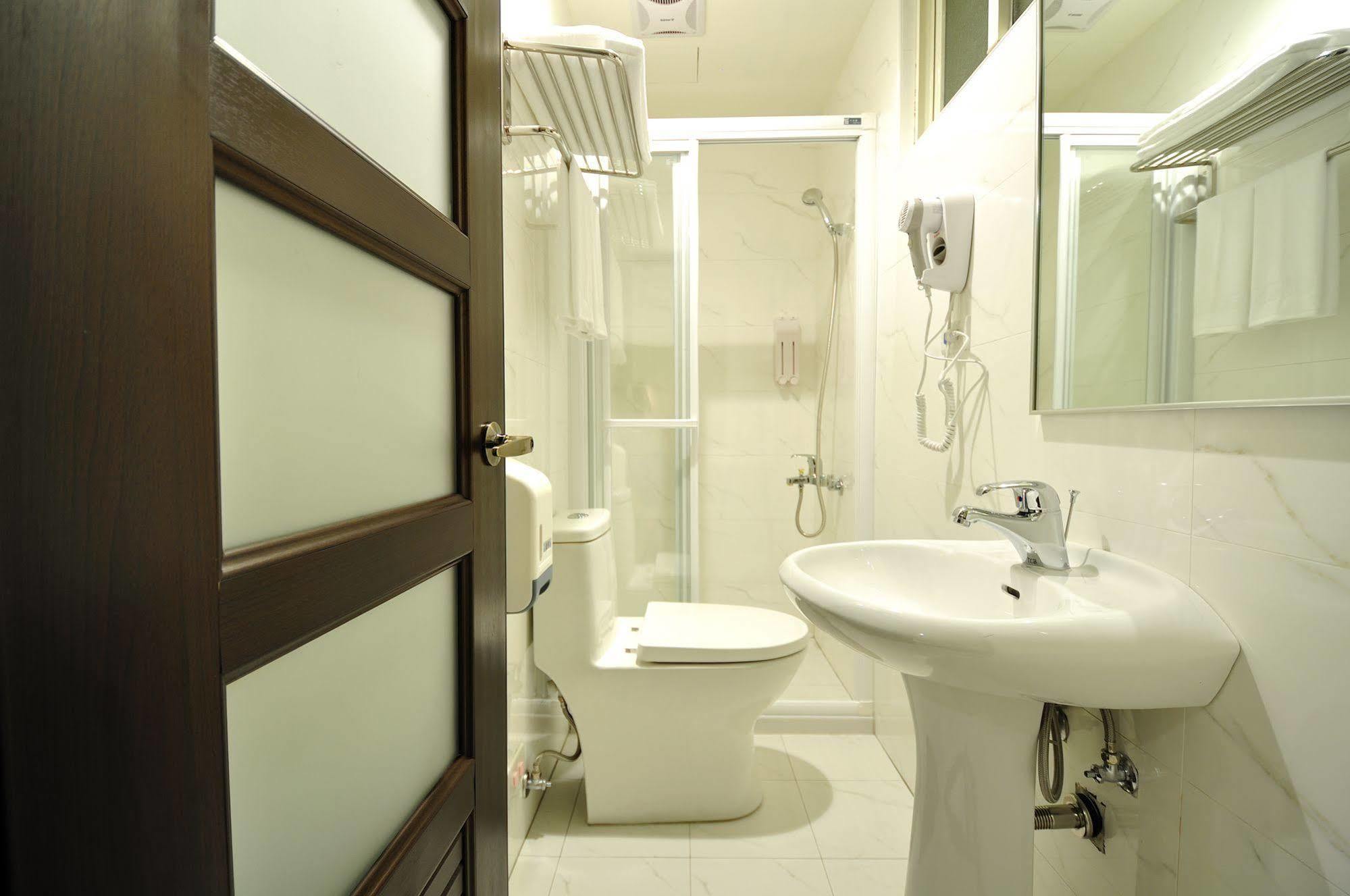 Bravo Hotel Taichung Luaran gambar